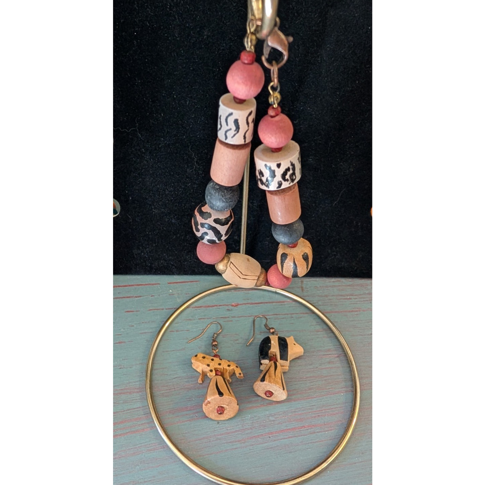 Safari African Animal Earrings & Wood Beaded Bracelet Tribal Jewelry Set